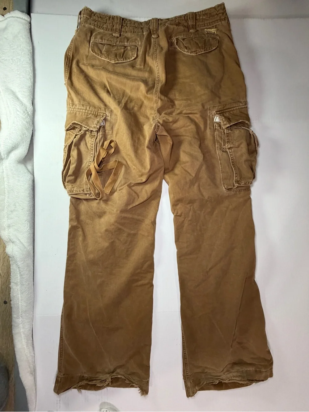 Vintage Y2K Abercrombie paratrooper military cargo pants distressed rare color